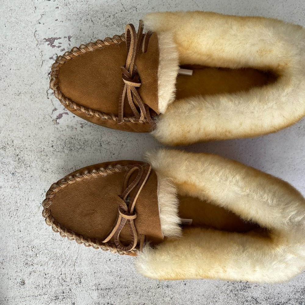 L.L. Bean Women's Wicked Good Moccasins Brown Size 6M